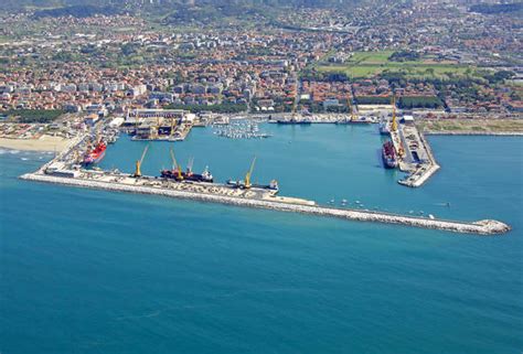 trans marina di carrara|Port of Marina di Carrara, Italy